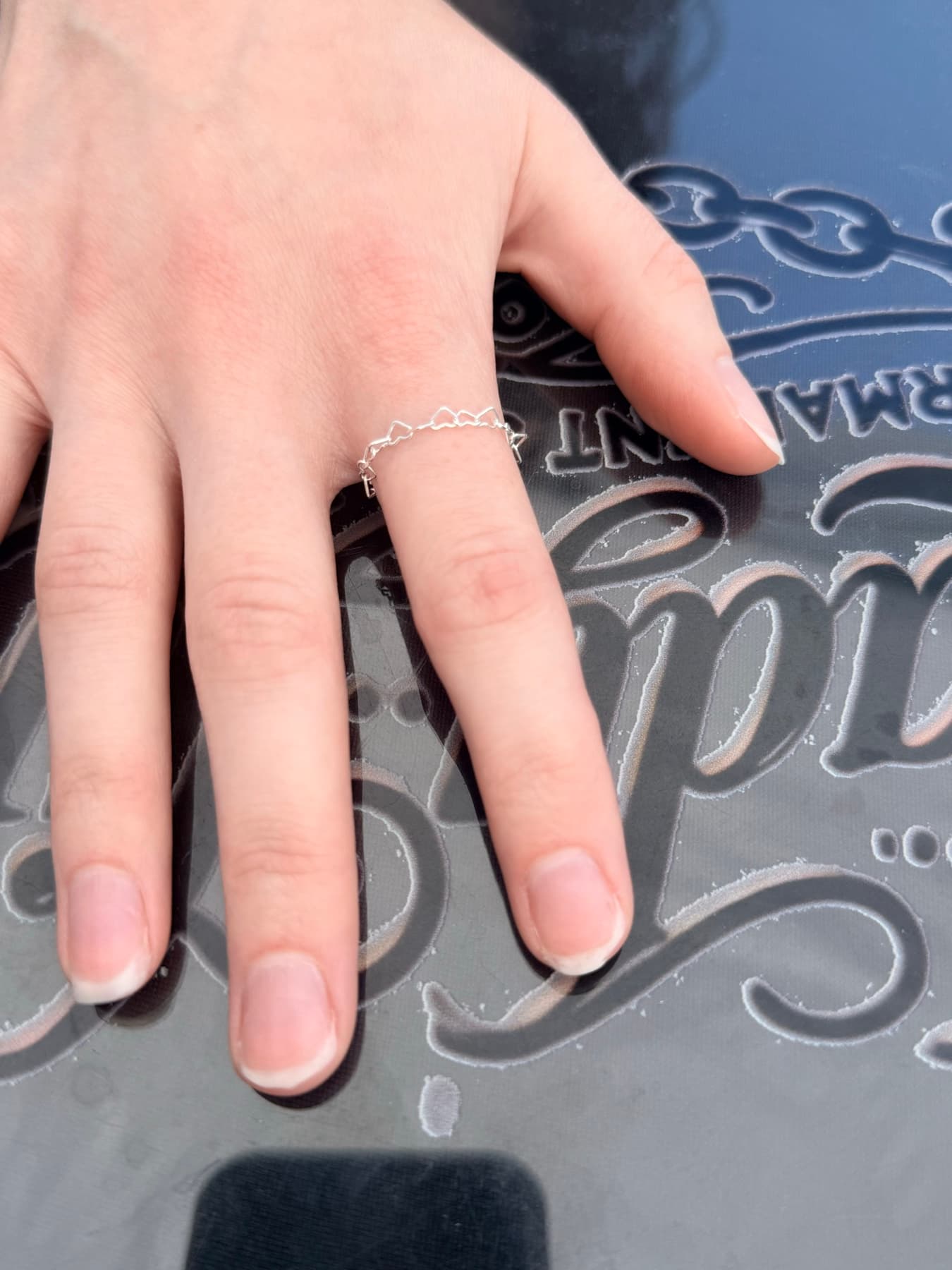 Silver heart-link chain ring